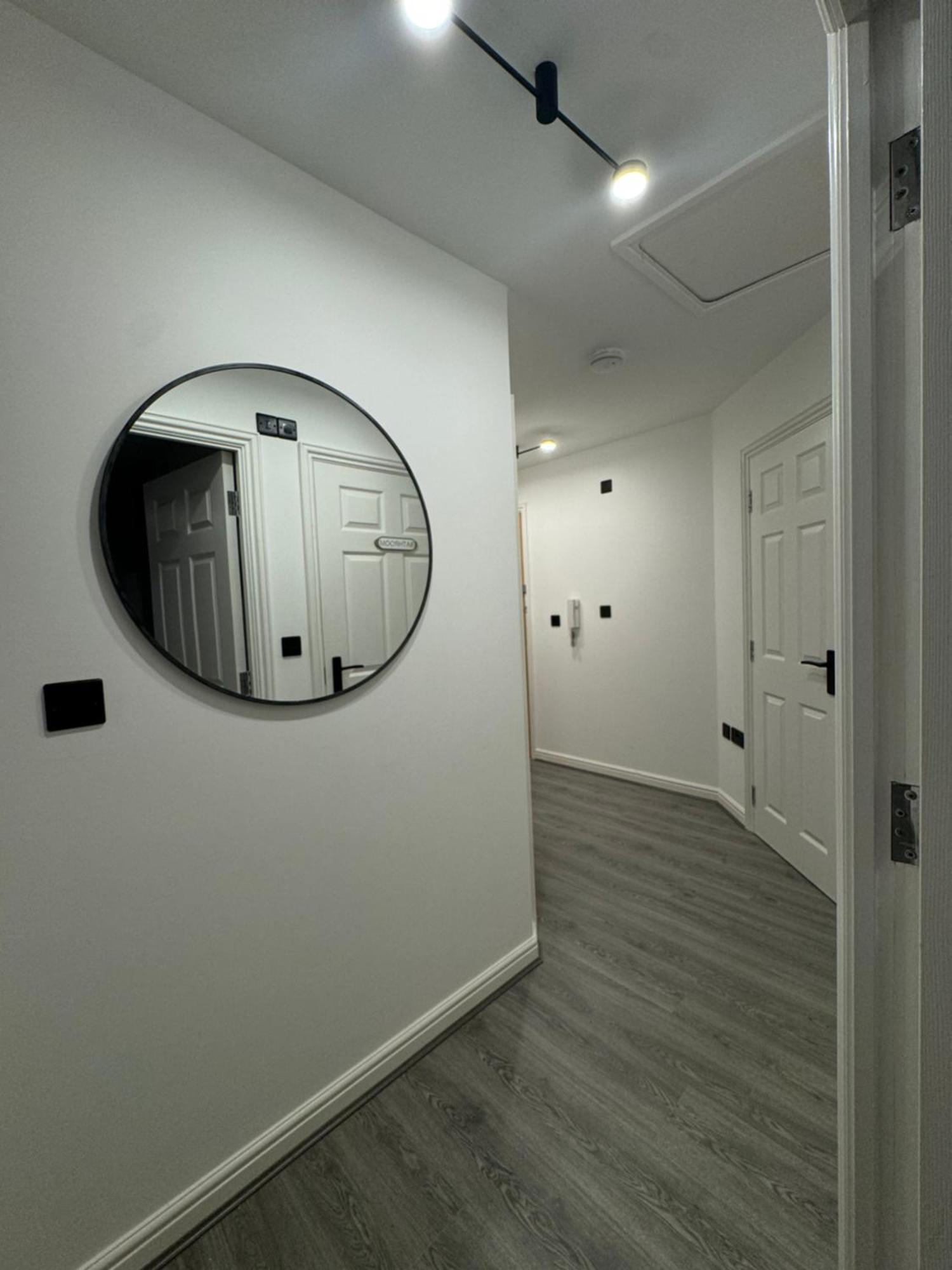 Keepers Terrace - Elephant Apartment Marston Green